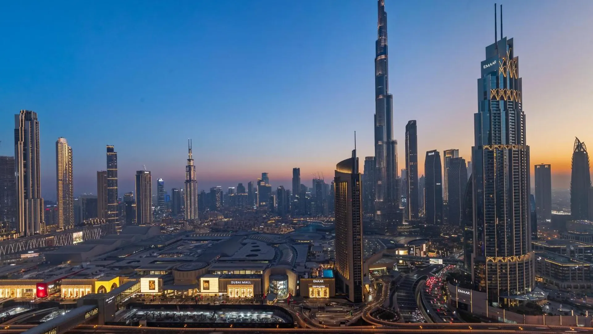 Deluxe 4Br With Patio - Burj Khalifa And Fountains View Apartment Dubai 0*,