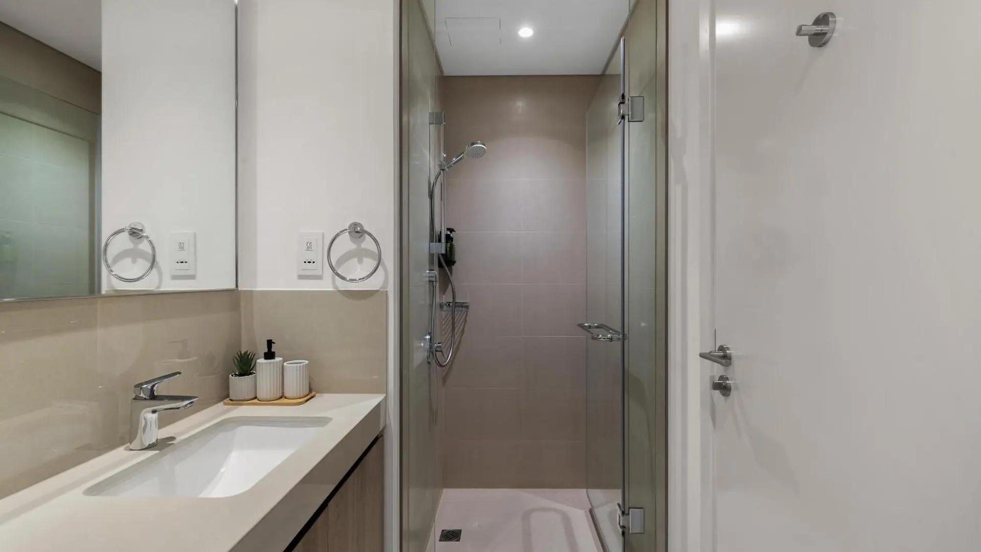 Deluxe 4Br With Patio - Burj Khalifa And Fountains View Apartment Dubai 0*,